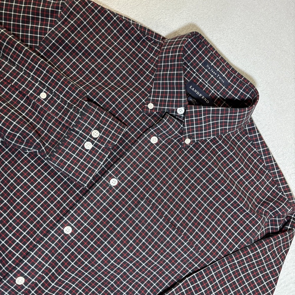 Lands End Shirt Mens Medium‎ Black Red Plaid Flannel Button Down Traditional Fit